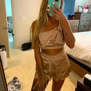 Boutique matching set